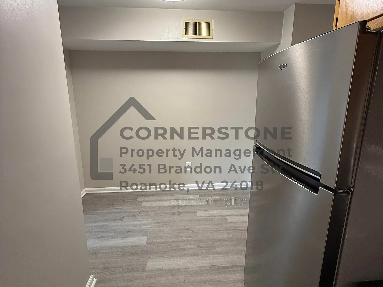 1 bed, 1.0 bath, 528 sqft, $880 — Photo 2