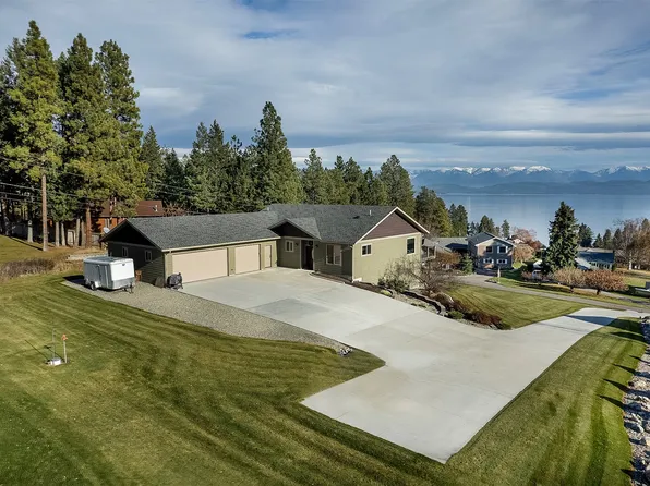 93 Plaza Dr, Lakeside, MT 59922