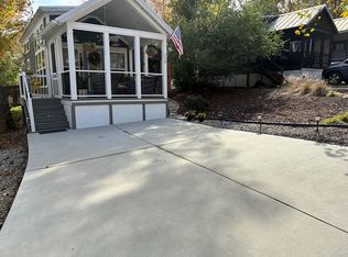 318 Simply Less Cir, Greer, SC 29651