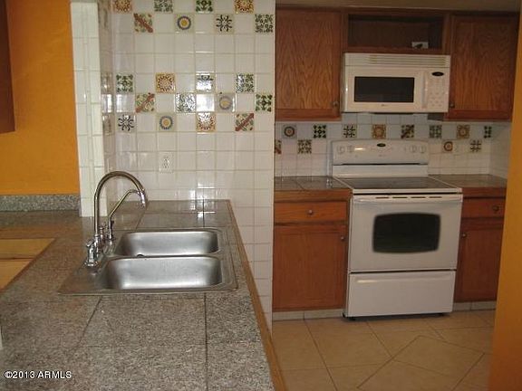 5th image of 18196 N 58th Ln