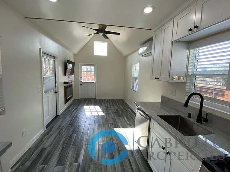 401 N Horne St — Photo 7
