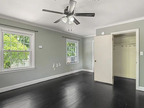 2nd image of 1300 Enslow Blvd #1