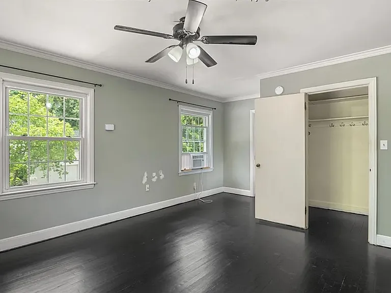 1300 Enslow Blvd #1 — Photo 2