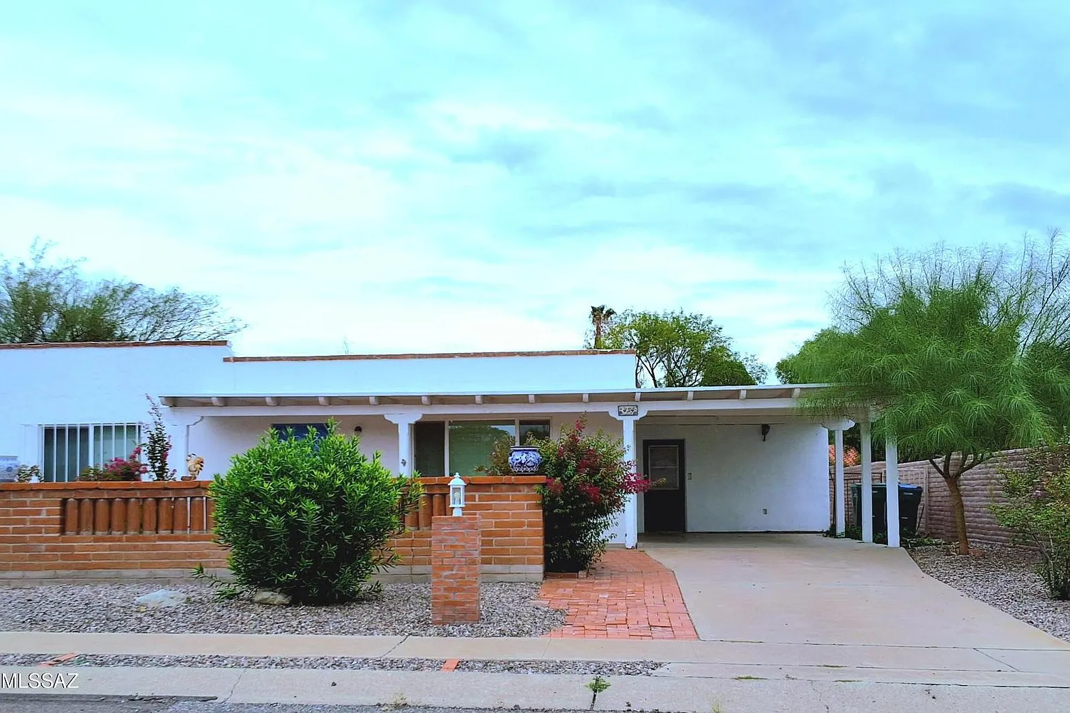 2 bed, 1459 sqft, $2,000 — Photo 2