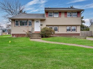 2287 Spruce St, Ewing, NJ 08638