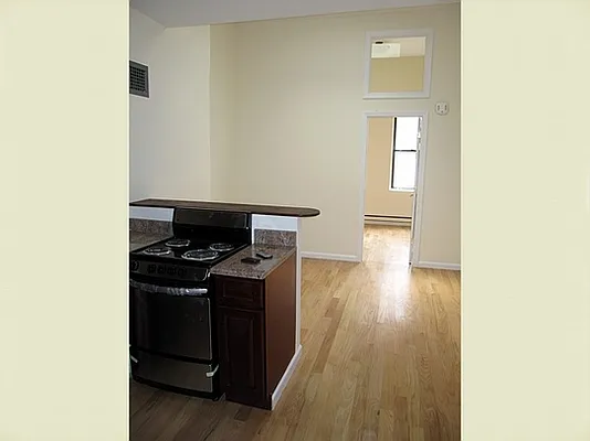 Rented by Stribling | media 33