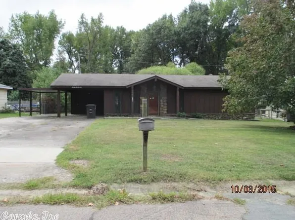 2105 West Ln, Jacksonville, AR 72076