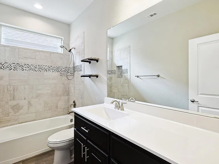2108 Blackrail Ct — Photo 17