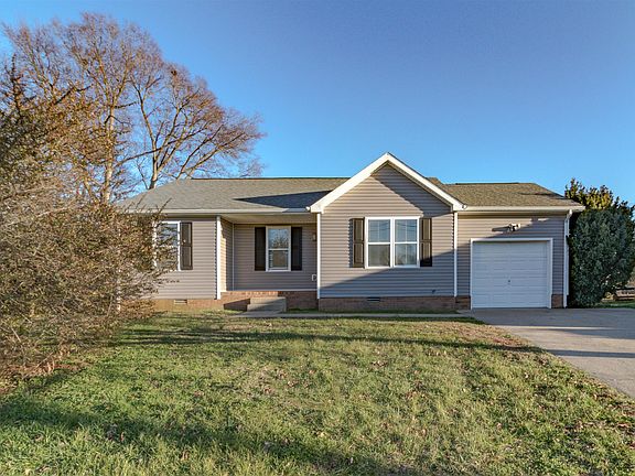 3rd image of 2429 Calico Ct