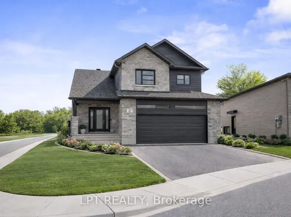 75 Chateauguay St, Russell, ON K0A 1W0