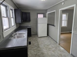 1512 E Bowman St, South Bend, IN 46613