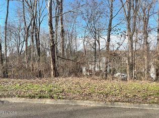 6024 Tennyson Dr, Knoxville, TN 37909