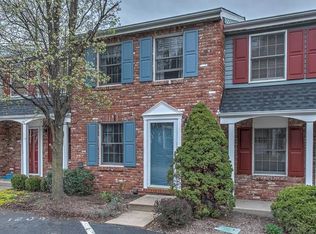 1204 Timberidge Dr, Bethel Park, PA