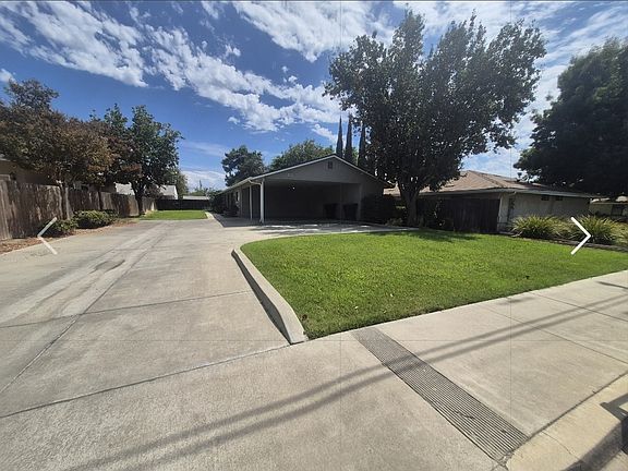 2nd image of 2051 Carter Way #2051