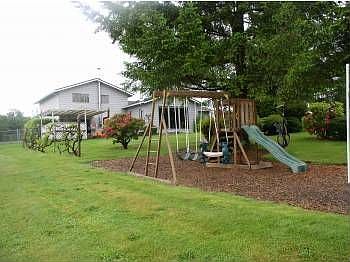 2nd image of 36232 SE Wildcat Mountain Dr