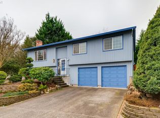 15825 SW Stratford Loop, Tigard, OR 97224
