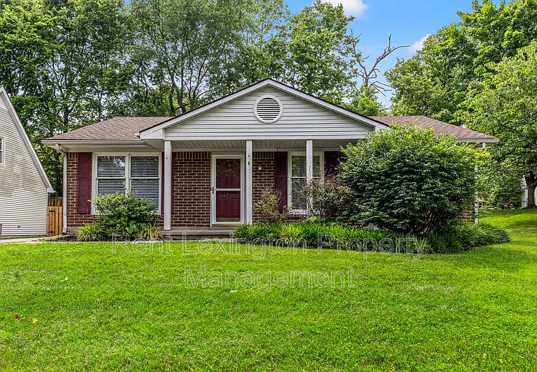 4225 Steamboat Rd — Photo 1