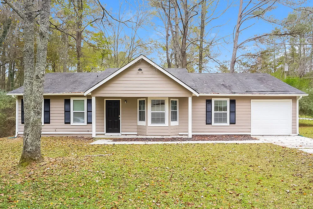 3 bed, 2.0 bath, 1492 sqft, $2,410 — Photo 1