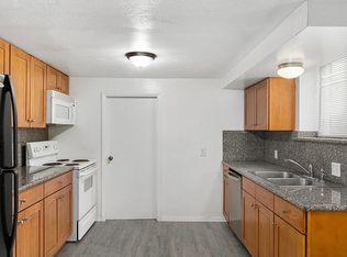 260 Taylor Ave NW #B, Renton, WA 98057