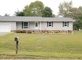 52 Brown Rd W, Winchester, TN 37398