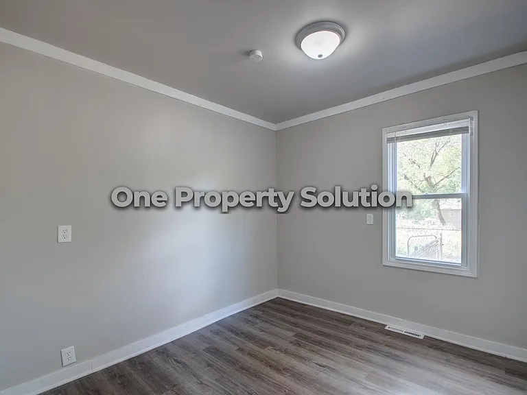 3753 Englehart St — Photo 6