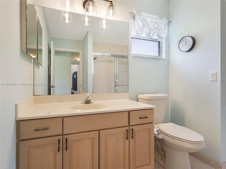 2549 Egret Lake Dr — Photo 10