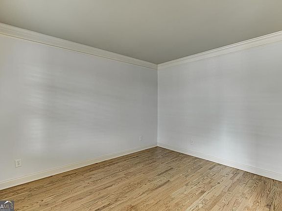 5th image of 4537 Grandview Pkwy