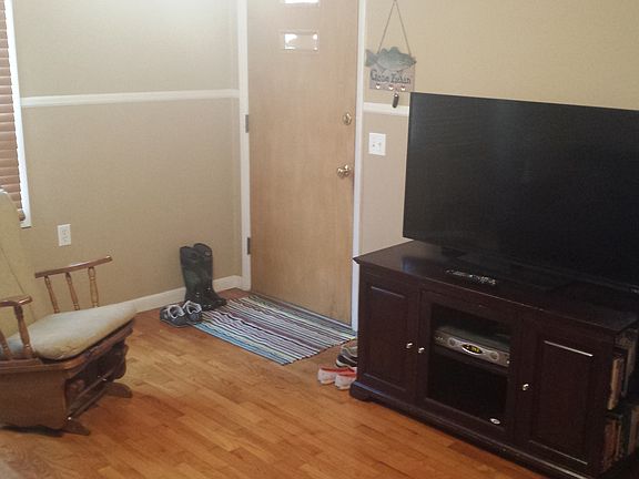 3rd image of 503 N Tyler St