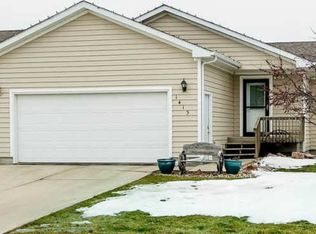 1413 W Meadowbrook Trl, Brandon, SD 57005
