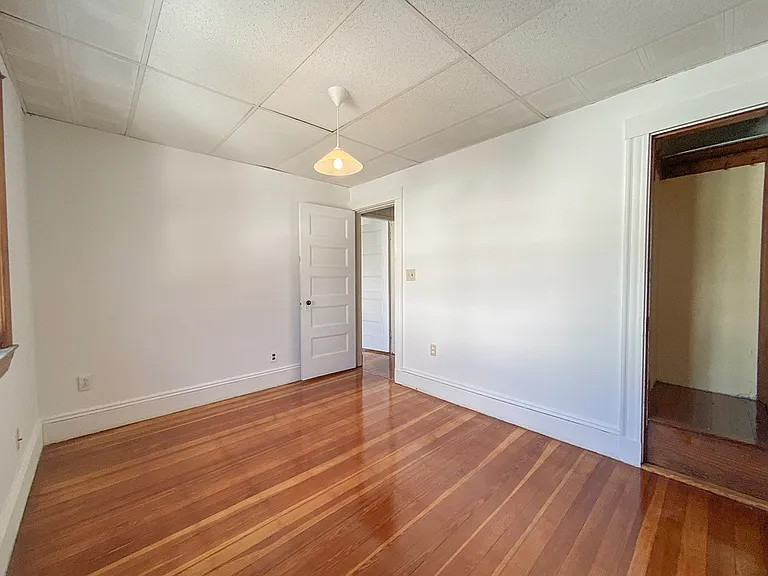21 Lovell St #1 — Photo 10