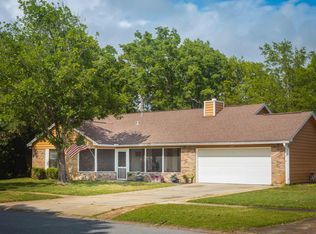 1021 Boulevard De La Parisienne, Mary Esther, FL 32569