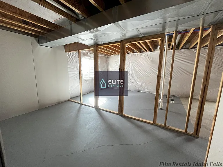 3987Livingston+(17)_05042026
