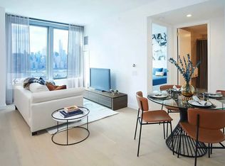 3 Court Sq APT 3512, Long Island City, NY 11101