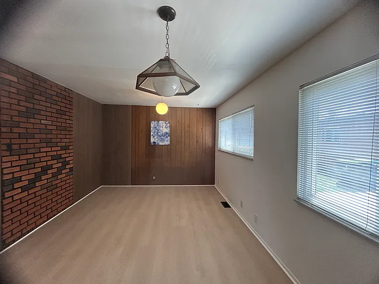 30124 Garry Ave — Photo 15