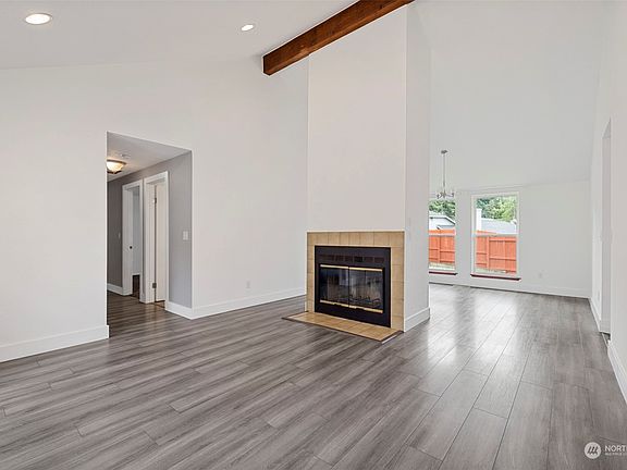 3rd image of 8528 Bender Circle NE