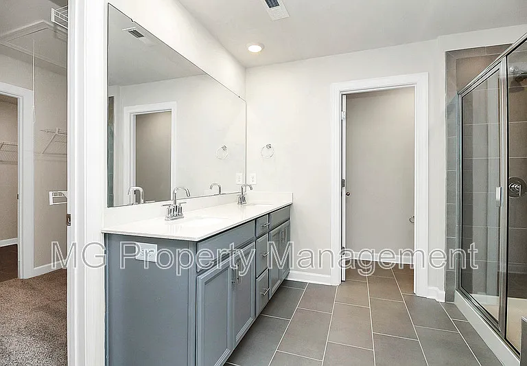 12008 Camdenhurst Rd — Photo 16