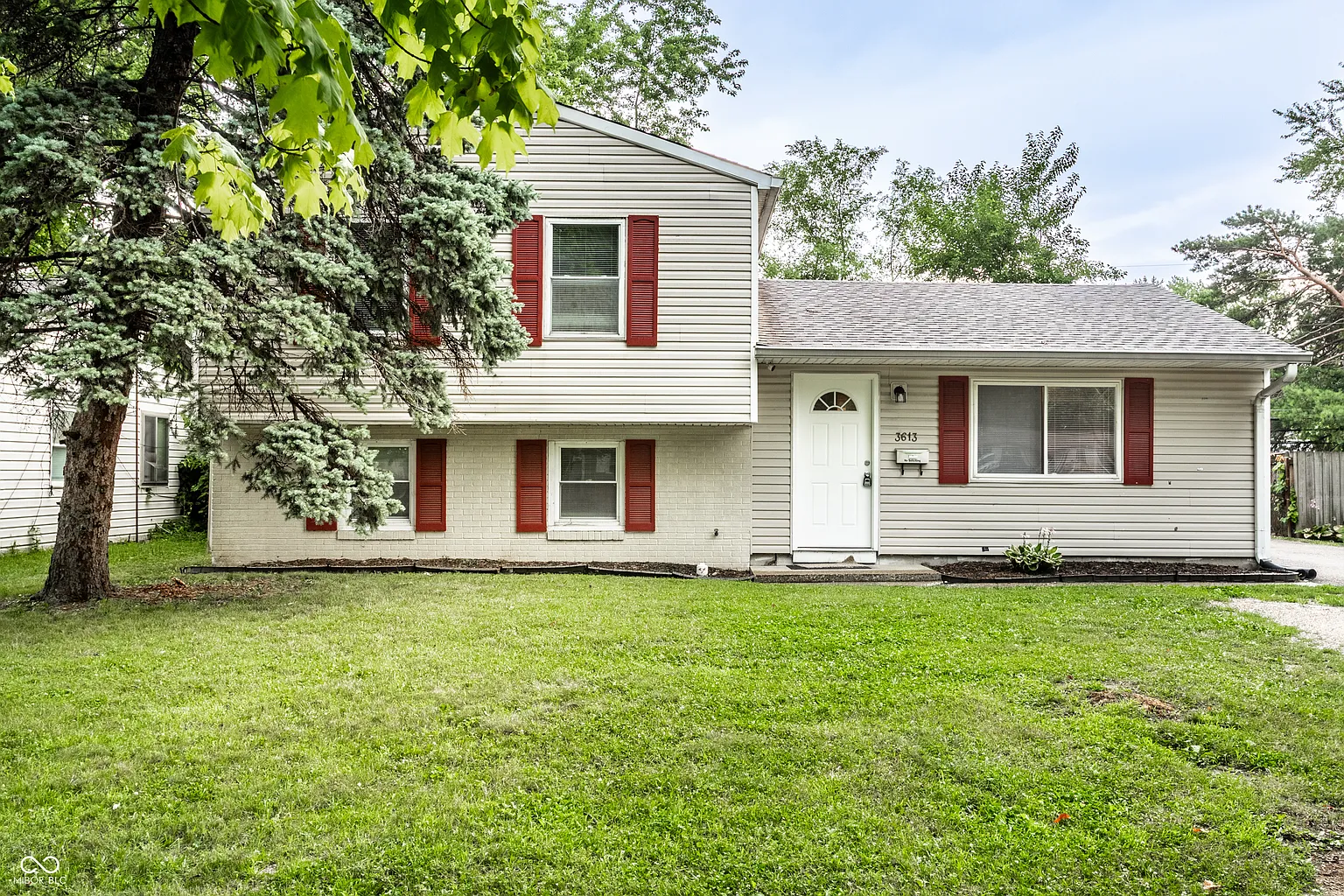 3613 Moller Rd photo 1