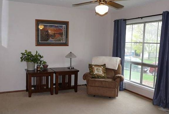 Second View of Living Rm