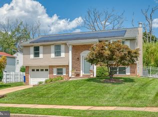 3 Crestview Garth, Baltimore, MD 21237