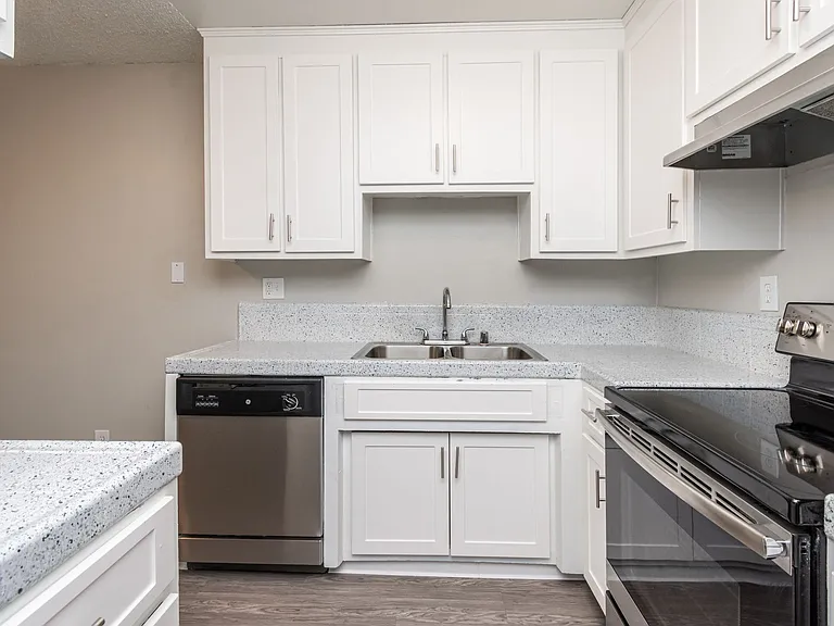 Villas at Greenhaven — Photo 37