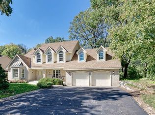3619 Woodland Trl, Eagan, MN 55123