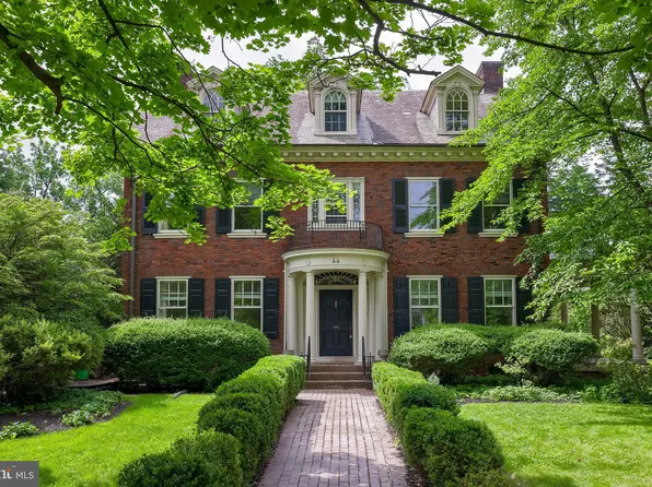 44 E Springettsbury Ave, York, PA 17403