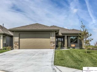 1410 S 200 Avenue Cir, Omaha, NE 68130