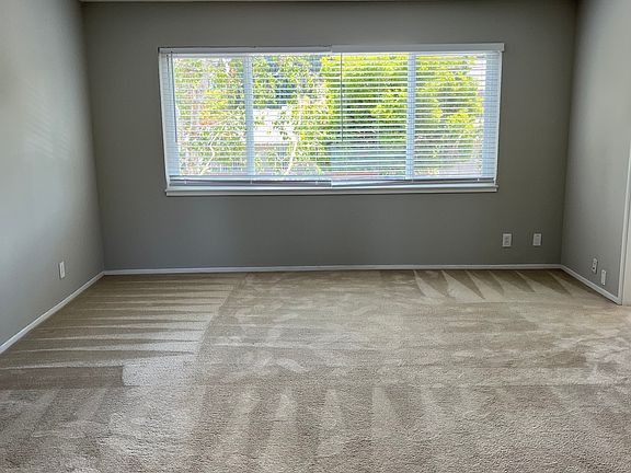 2nd image of 1801 Park Ave APT 4