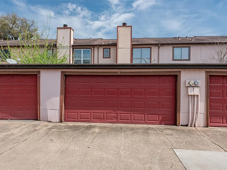 12400 Brookglade Cir #15 — Photo 35