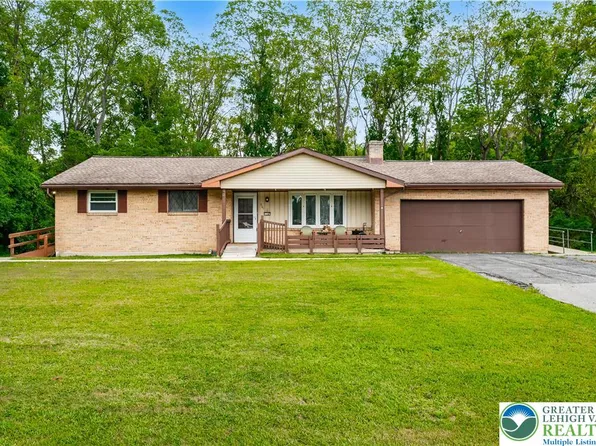 301 N Walnut St, Bath, PA 18014