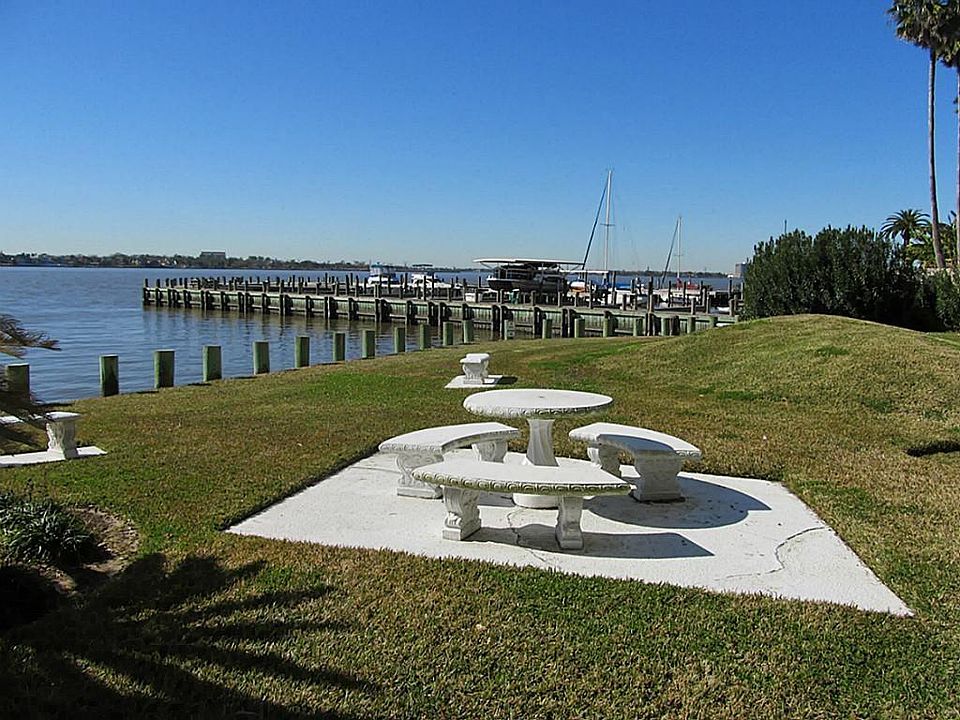 Waterfront looking west