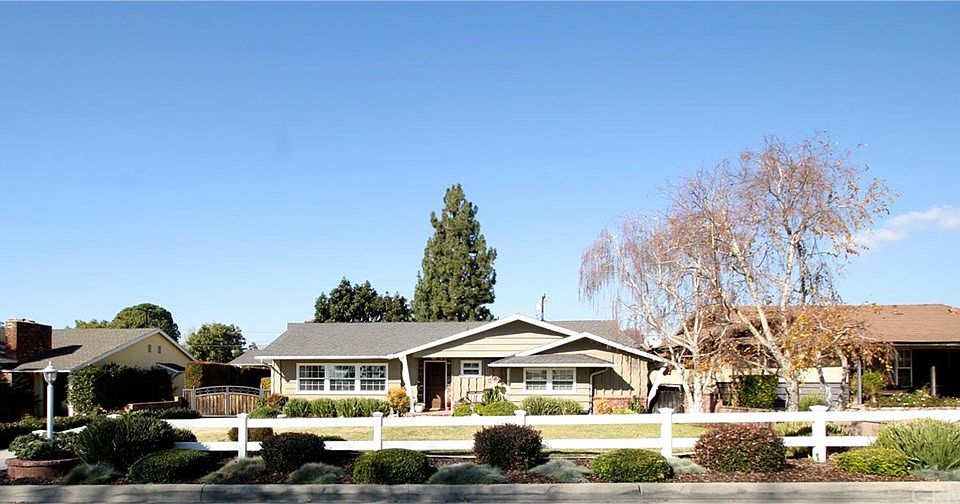 1st image of 8625 Catalina Ave