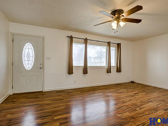 4th image of 5430 Wyman Ave