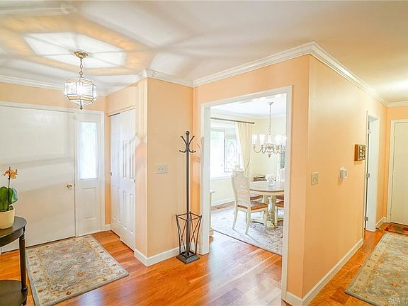 4th image of 3705 Frostwood Dr